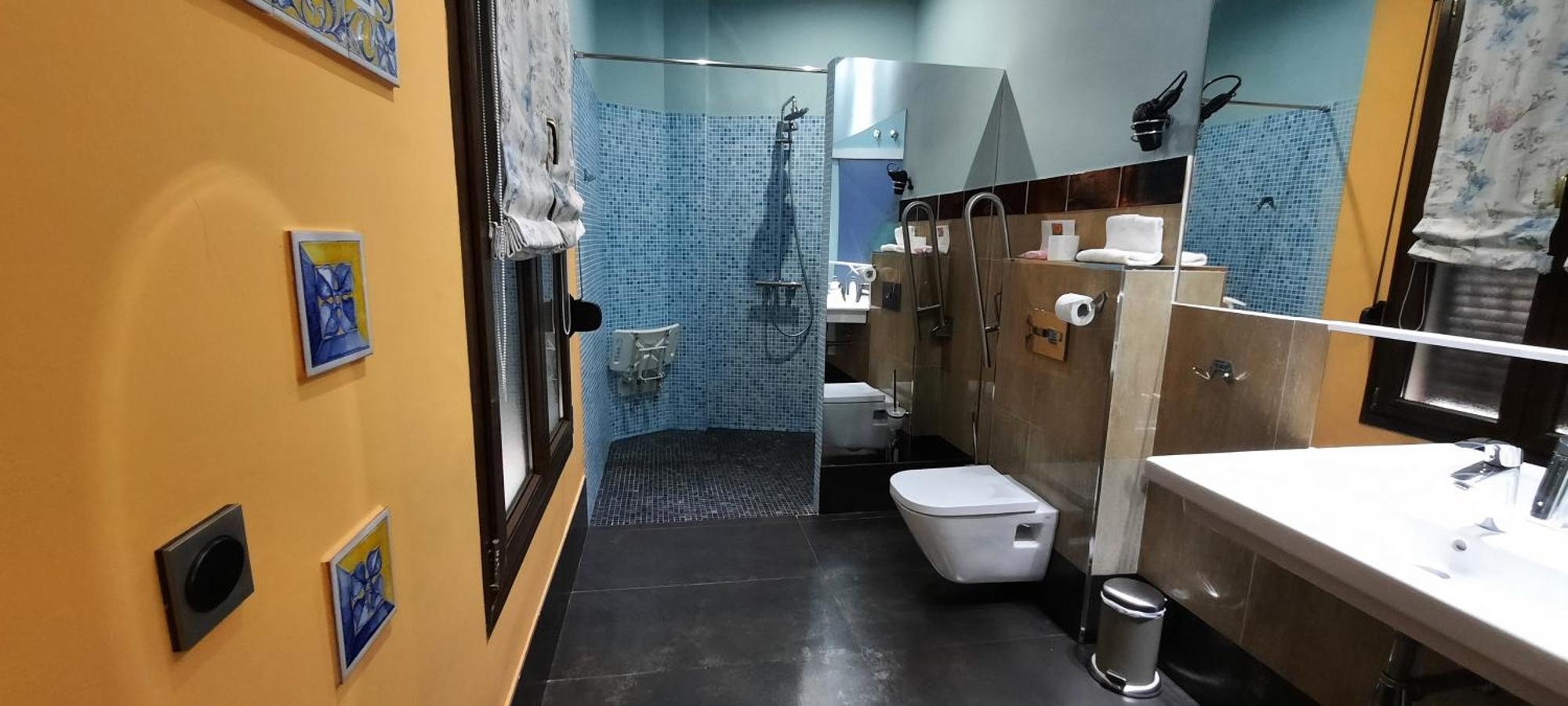 Palacio Sirvente Mieres - Parking Gratuito Andújar Δωμάτιο φωτογραφία